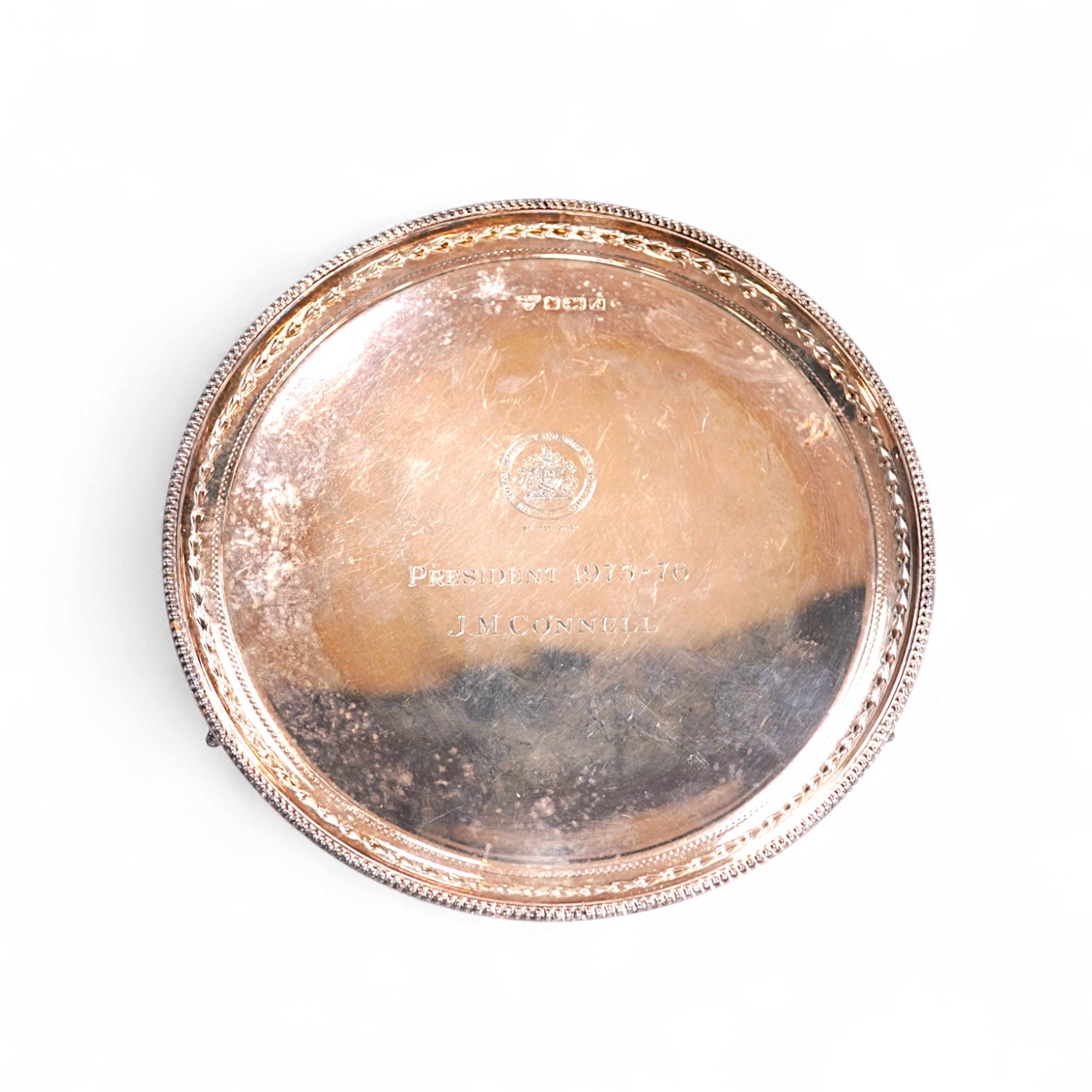 An Elizabeth II silver salver by Garrard & Co Ltd, London, 1975, with engraved inscription, diameter 20.2cm, 10.8oz.